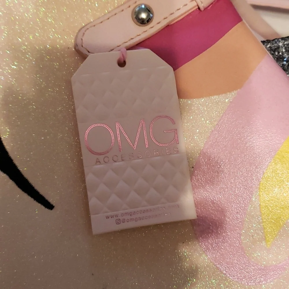 OMG ACCESSORIES Travel bag